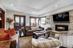Cozy and Luxe Ski In Ski Out Condo in Breckenridge condo